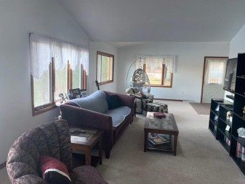 W9088 Lundgren Lake, Pembine, WI 54156