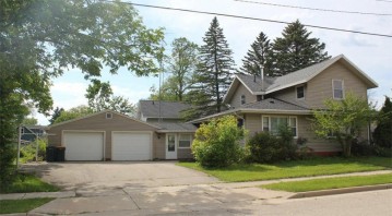 190 E Oak Grove St, Juneau, WI 53039-1231