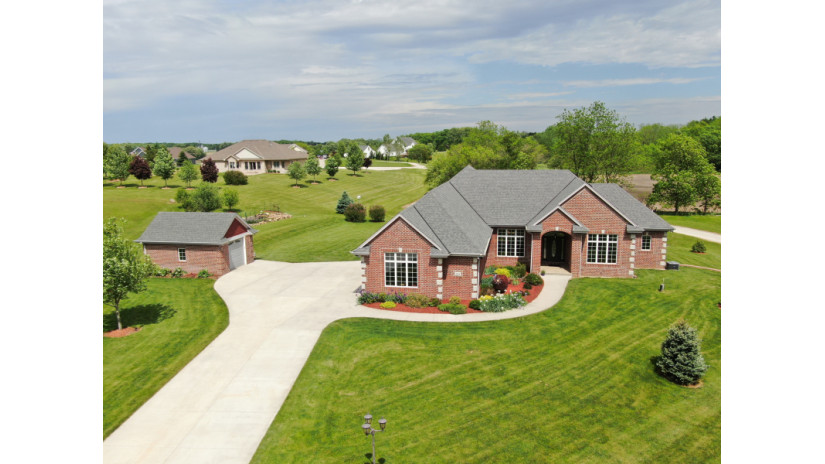 3511 Scenic Vista Ct Norway, WI 53185 by Shorewest Realtors $599,900