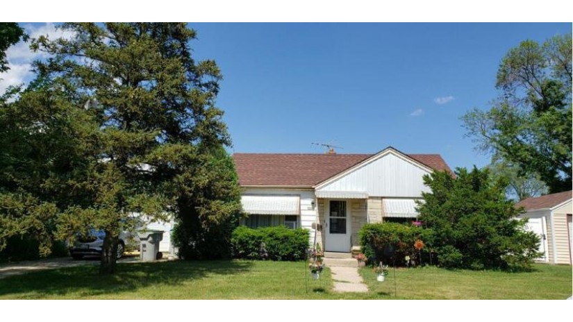 8044 W Fond Du Lac Ave Milwaukee, WI 53218 by Realty Executives Integrity~Brookfield $79,000