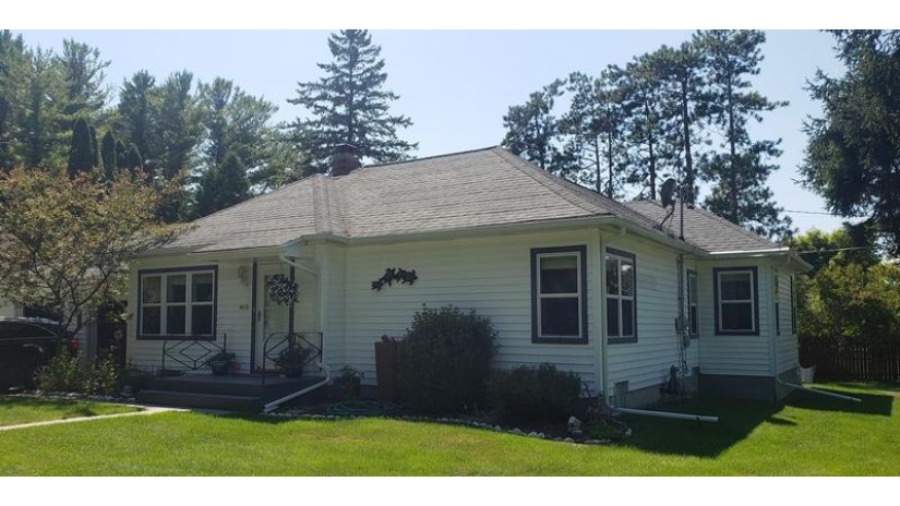 4610 Evergreen Dr Sheboygan, WI 53081 by RE/MAX Universal $199,900