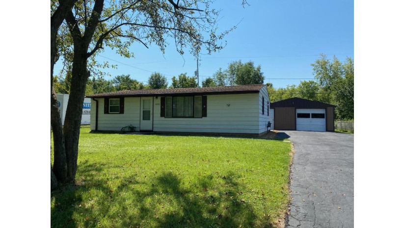 10535 Caddy Ln Caledonia, WI 53108 by RE/MAX Newport $139,900