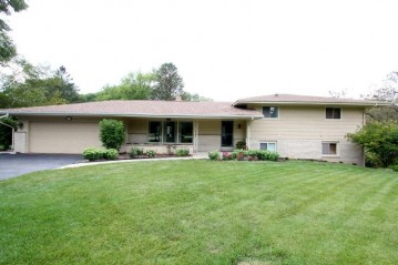 5791 Fern Ct, Greendale, WI 53129-1646