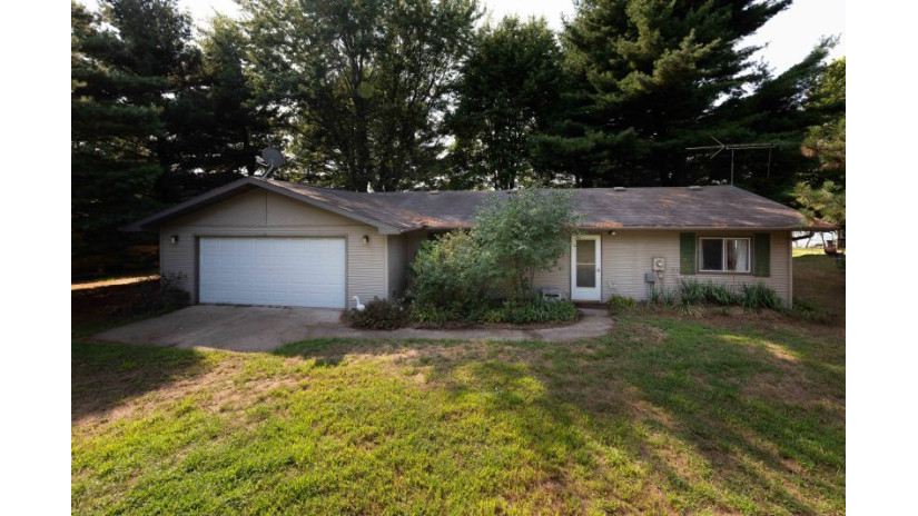 N9129 Otter Ln Neshkoro, WI 54960 by Shorewest Realtors $169,900