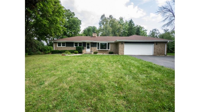 2840 Farview Dr Polk, WI 53076 by Redefined Realty Advisors LLC $274,900