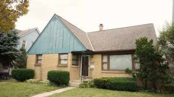 5625 W Beloit Rd, West Allis, WI 53214-5265