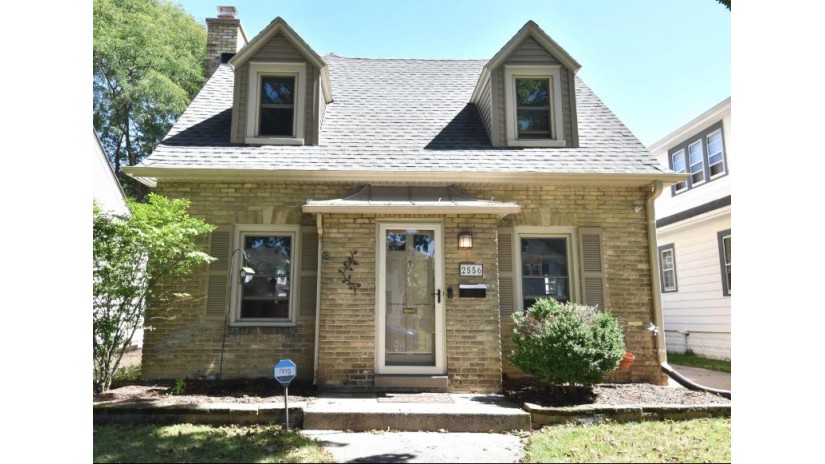 2556 N 70th St Wauwatosa, WI 53213 by Firefly Real Estate, LLC $329,900