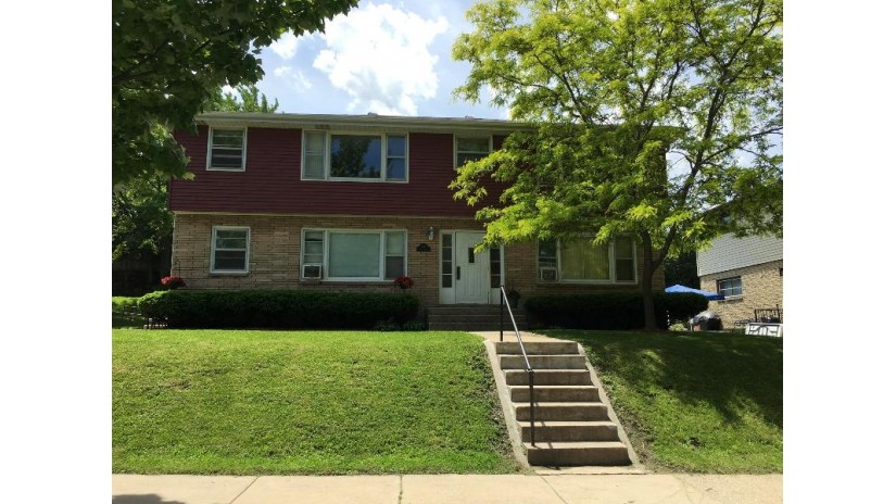 809 John St Waukesha, WI 53188 by V-Group, LLC $369,000