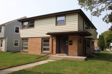 4341 N Sheffield Ave, Shorewood, WI 53211-1433