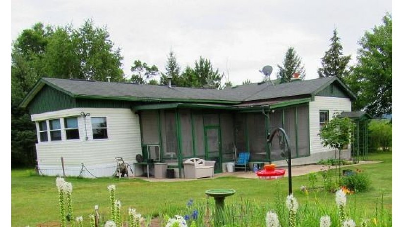 2588 14th Ct Quincy, WI 53910 by Anderson Commercial Group, LLC $69,900