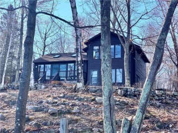 16110 West Musky Point Drive, Stone Lake, WI 54876