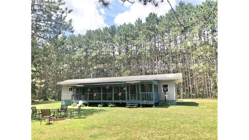 27533 276th Avenue Holcombe, WI 54745 by Cb Brenizer/Eau Claire $189,900