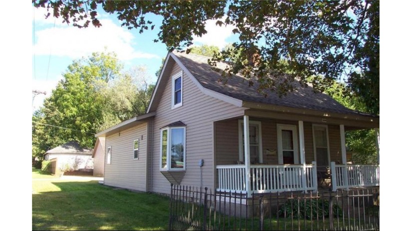 1600 9th Street Menomonie, WI 54751 by Rassbach Realty Llc $139,900