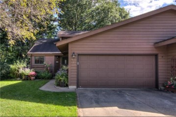 923 Cambridge Court, Altoona, WI 54720