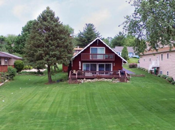 869 Breckenboro Road, Lake Summerset, IL 61019