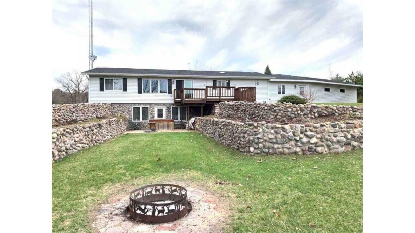 E2043 Spencer Lake Road Dayton, WI 54981 by United Country-Udoni & Salan Realty $285,000