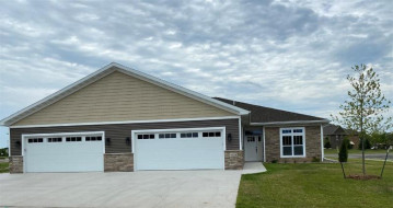 4858 Wyld Berry Way, Hobart, WI 54155