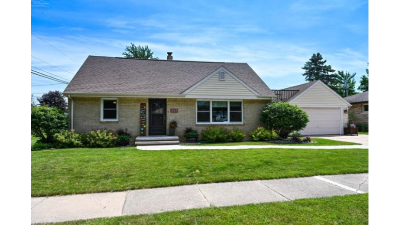 513 Margaret Street Combined Locks, WI 54113 by Fireside Realty, LLC $199,900