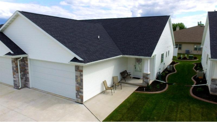 810 Schelfhout Lane 10 Kimberly, WI 54136 by Re/Max 24/7 Real Estate, Llc $229,850