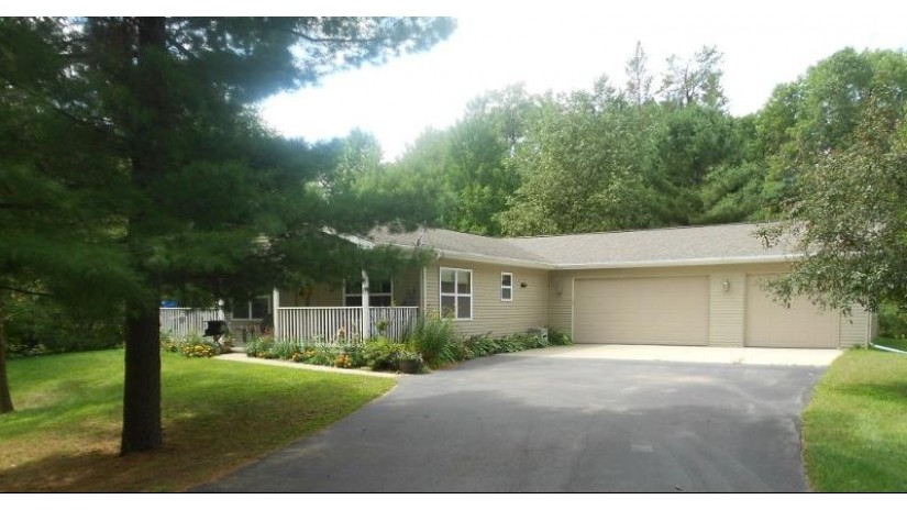 N7039 Wescott Drive Wescott, WI 54166 by Warren, Nett & Associates, LLC $194,900