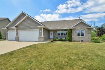 1136 Lansdale Circle, Ledgeview, WI 51445-1693