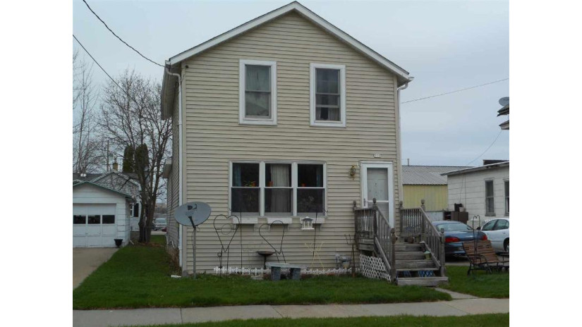 216 W 8th Avenue Oshkosh, WI 54902 by First Weber, Realtors, Oshkosh $50,000