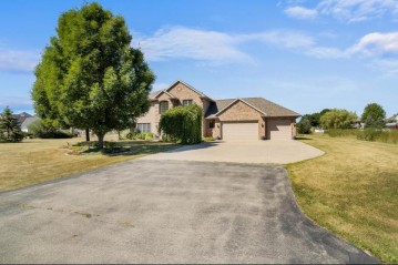 2423 Kavanaugh Road, Kaukauna, WI 54130