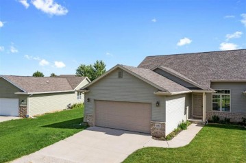 609 Creekview Lane, Kimberly, WI 54915