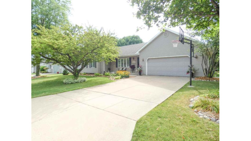 1138 Southfield Drive Menasha, WI 54952 by Gojimmer Real Estate $239,900