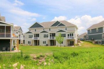 6541 Conservancy Ct, DeForest, WI 53532