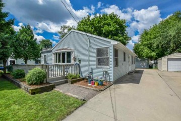 4605 Schofield St, Monona, WI 53716