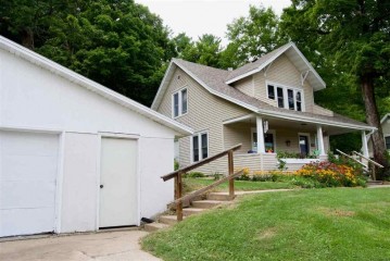 500 N Stewart St, Richland Center, WI 53581