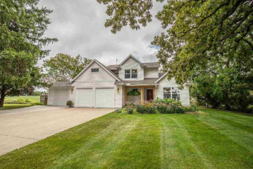 2445 Gaston Rd, Cottage Grove, WI 53527