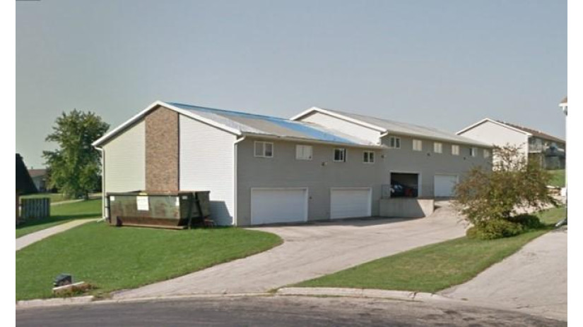 122 Maple Ct Mount Horeb, WI 53572 by Madison Commercial Real Estate Llc $780,000