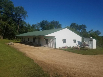 E3728 Rabuck Rd, La Valle, WI 53941