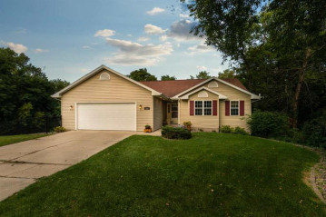 322 Tider Dr, Edgerton, WI 53534