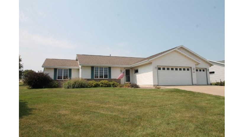 148 Ridge Creek Dr Janesville, WI 53548 by Briggs Realty Group, Inc $259,900