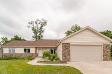 475 Mckay Way, Waterloo, WI 53594