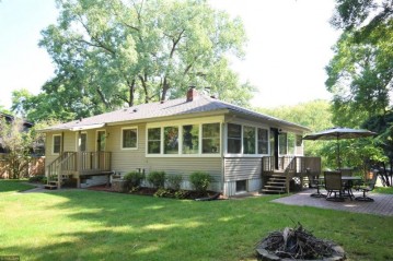 564 Minnesota St, Bayport, MN 55003