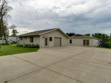 309 Division St, Withee, WI 54498