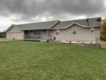 173111 Kristof Road, Hatley, WI 54440