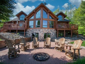 7931 Frontier Rd, Presque Isle, WI 54557