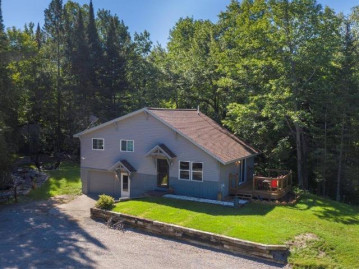 4611 Tanglewood Dr, Eagle River, WI 54521