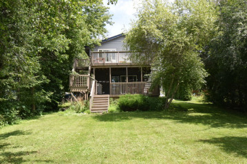 8102 E Wind Lake Rd, Norway, WI 53185-1526