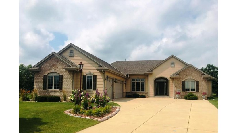 W137S9731 Kramer Ct Muskego, WI 53150 by Response Realtors $594,900