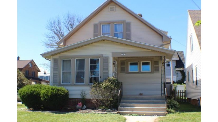 2302 N 13th St Sheboygan, WI 53083 by Century 21 Moves $119,900