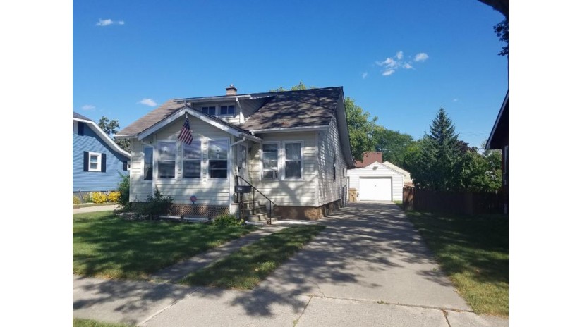 5623 42nd Ave Kenosha, WI 53144 by RealtyPro Professional Real Estate Group $129,900