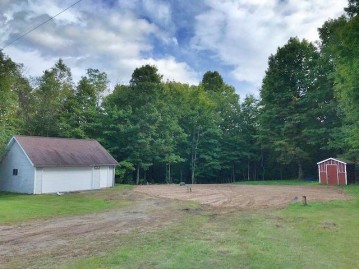 W15485 Twin Lake Rd, Goodman, WI 54125