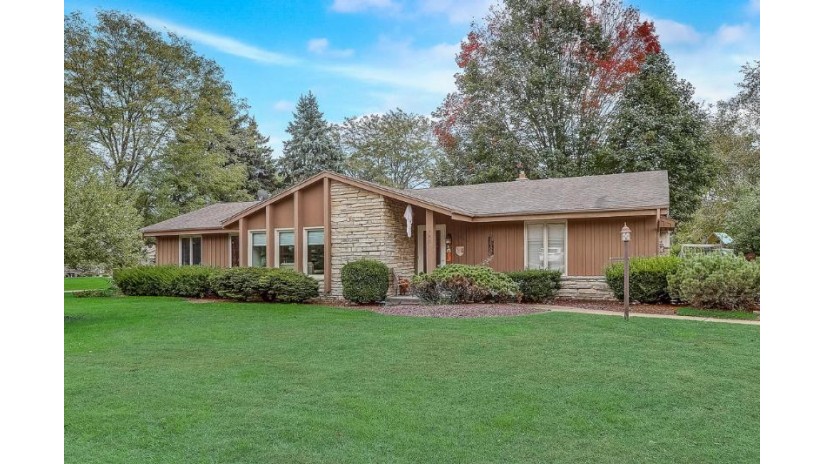 3809 Foxwood Rd Mount Pleasant, WI 53405 by RE/MAX Newport $290,000