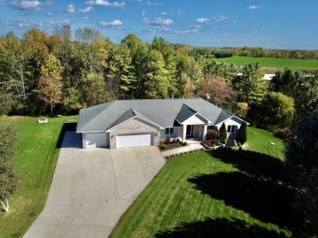 2832 Rolling Hills Dr, Newton, WI 54220-8615